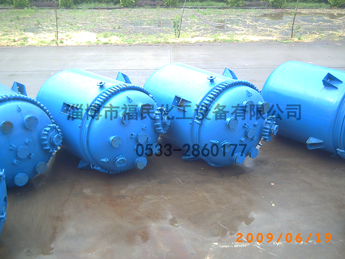 <a href='http://532526.cn/glasslined/k/17.html' target='_blank'><u>搪瓷反應釜</u></a>的自潤滑軸套介紹